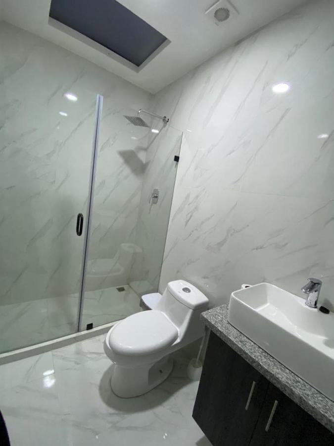 Lindo Departamento Con Vista Increible A Cuencaアパートメント エクステリア 写真